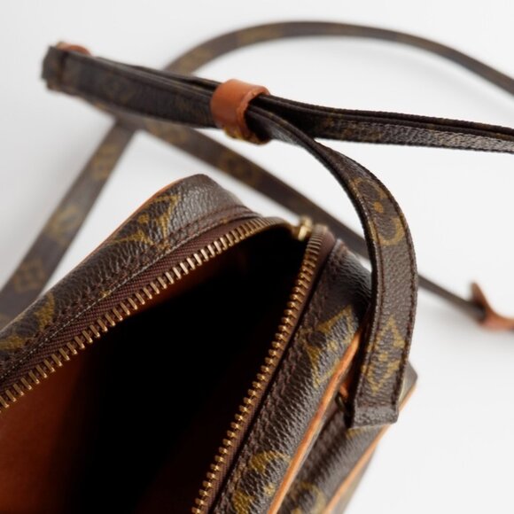 Authentic Preowned Vintage Louis Vuitton Monogram Mini Amazone Crossbody Bag - Picture 13 of 16